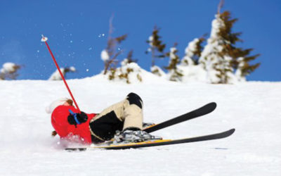 Tips to avoid injuries from skiing or sledding